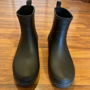 Hunter rubber short rain boots